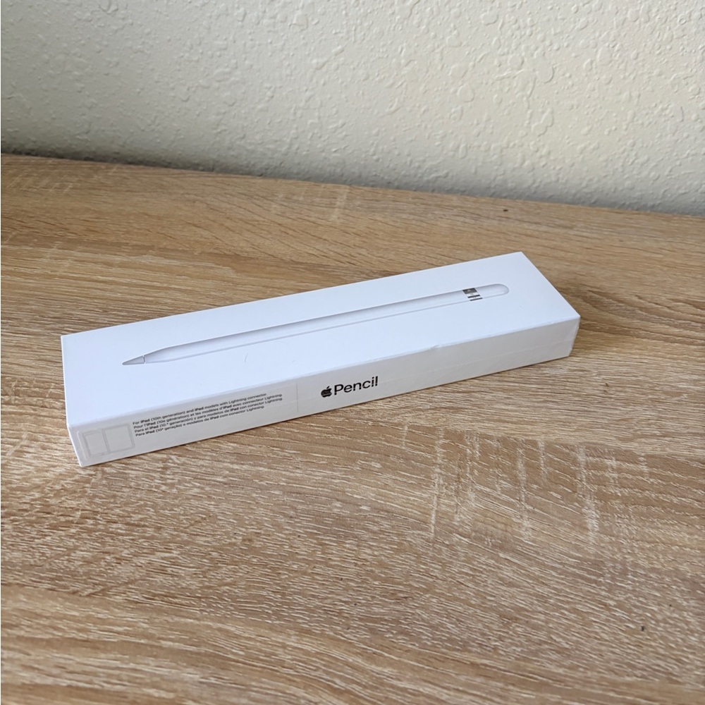 Apple Pencil in Sleek White Box